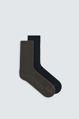 2-PACK OF RIBBED SOCKS