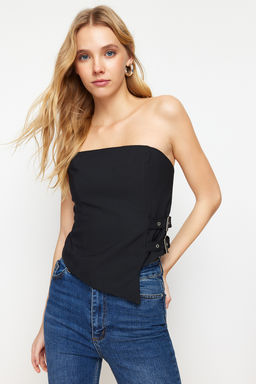 Trendyolmilla Siyah Straplez Fitted Kemer Toka Detayl? Dokuma Bluz TWOSS24BZ00349 фото 10