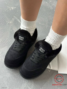 кроссовки женские для зимнего сезона