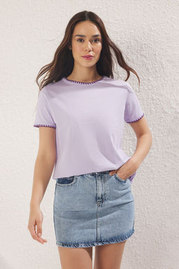 Lila %100 Pamuk Kontrast Dikis Detayl? Basic Bisiklet Yaka Orme T-Shirt TWOSS19AD0085
