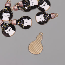 Цена за 8 шт. Декор для творчества металл, эмаль «Белый кот в лампочке», 2.8×1.6 см