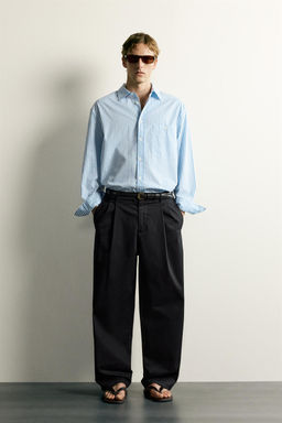 CAMISA BOXY FIT RAYAS / Celeste