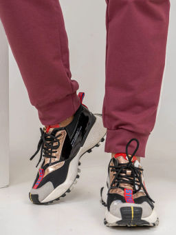 Костюм женский, цвет бордовый