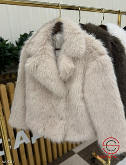 Шуба женская из искусственного меха - Bruno фото 3