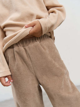 Брюки из трикотажного вельвета Латте 0+ - Bungly фото 4