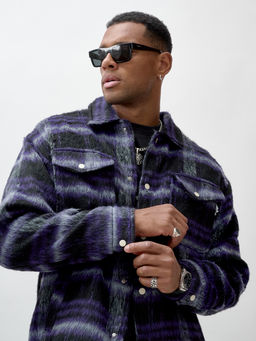 Куртка рубашка шерстяная в клетку мужская демисезонная темно-фиолетового цвета 58569TF