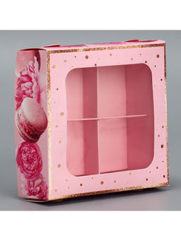 Цена за 5 шт. Коробка для конфет, кондитерская упаковка, 4 ячейки, «Present», 10.5×10.5×3.5 см