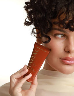 КРЕМ ДЛЯ РУК И ТЕЛА SULTAN, туба