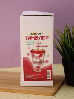 Тамблер iLikeGift "Fruits party Strawberry", pink (380 ml)