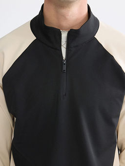 Dik Yaka Renk Bloklu Erkek Sweatshirt