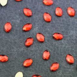 Стразы фигурные Овал красный 4*6 мм