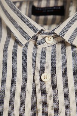 TRENDYOL MAN Premium Lacivert Regular Fit Cizgili Dokulu Keten Gorunumlu Gomlek TMNSS23GO00062 - Trendyolmilla фото 15