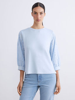 Bisiklet Yaka ?i?ek Nak??l? Kad?n Ti??rt