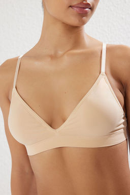 TRENDYOLMILLA Siyah Seamless/Dikissiz Balensiz Kapl? Ucgen Orme Sutyen THMSS25SU00032 фото 14