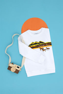 U. S. Polo Assn Белый свитшот с круглым вырезом для мальчика