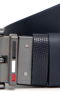 Мужской темно-синий ремень Неожиданная скидка в корзине