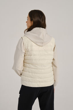 Жилет пуховый Белый TRN ESSENTIAL Down Vest - Anta фото 3