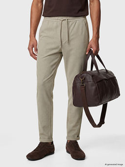 Regular Fit Erkek Pantolon