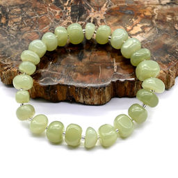 Браслет из нефрита галтовка 8-10мм Радуга камня