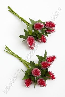 Ягоды "Земляника засахаренная" (72 ягоды) SF-024, красные