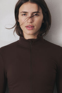 Chaqueta de deporte SoftMove con cremallera - H&m фото 25