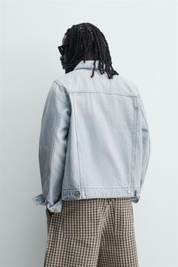 CAZADORA DENIM B?SICA / Azul claro - Zara фото 3