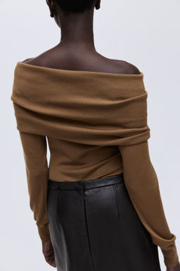 Top off-the-shoulder de lana - H&m фото 5