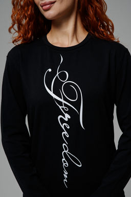 8513 Футболка с длинным рукавом женская