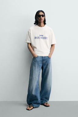 CAMISETA RELAXED FIT TEXTO BORDADO / Blanco