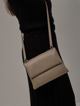 Сумка кожаная кросс-боди Deboro 31069 бежевый латте