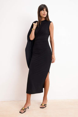 Siyah Duz Bodycon Dik Yaka Kolsuz Midi Esnek Orme Elbise TWOSS26EL00370