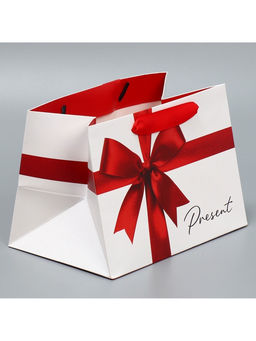 Цена за 2 шт. Пакет подарочный с широким дном, упаковка, «Подарок», 20×14×13 см