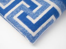 Одеяло байковое в канте 140*205 жаккард "Греция" цв. синий (Россия ВВТ)