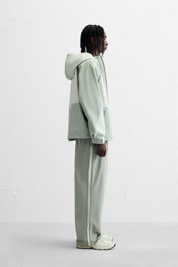 TECHNICAL TROUSERS WITH SIDE PANEL - Zara фото 4