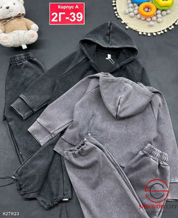 Спортивный костюм для девочки