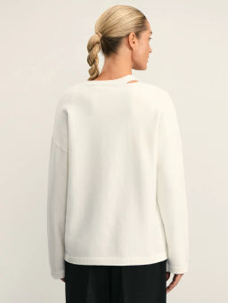 Джемпер с декоративным разрезом / Zarina  фото 5