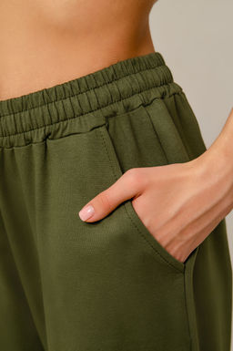 Арт. 10807 Пижама с брюками 44-52 (5 шт) Цвет:верх-молочный,низ-полынь