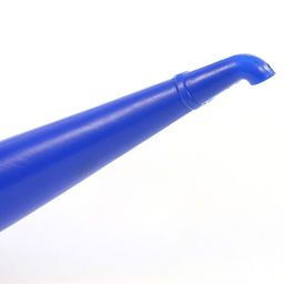 Лейка садовая пластмассовая 1,5л, 37х10х15см, малая, пищевой полиэтилен (Россия) - Домашняя мода фото 2