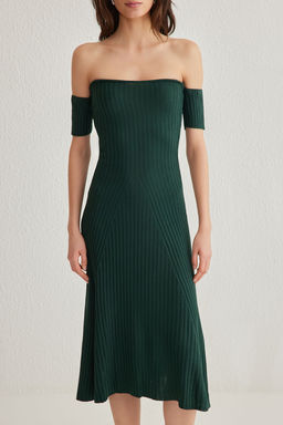 Zumrut Yesili Duz Midi Elbise TWOSS22EL2388