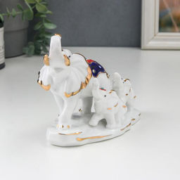 Фигурка керамика «Слон со слонятами», белый с золотом, стразы, 16.2 см