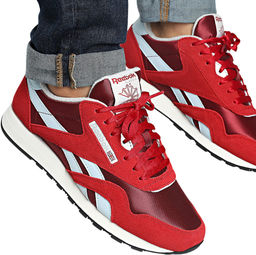 Кроссовки женские