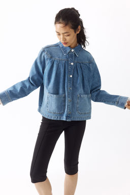 Cazadora vaquera oversize con pliegues - H&m фото 4