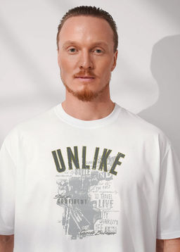 560351/14кдт_п Футболка муж. (ЧЗ)