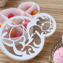 Коробка подарочная, кондитерская упаковка «8 марта» белая, 22×16×5 см