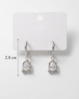 Стильные серьги