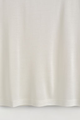 CAMISETA DE SEDA SLIM FIT - H&m фото 7