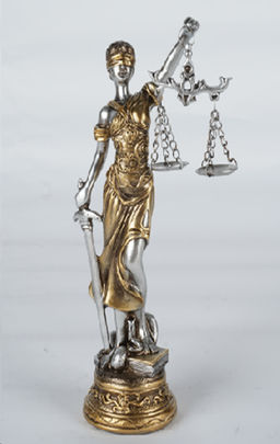 Статуэтка Фемида 20 см / QMH218056-3 /уп 36/