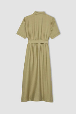 Льняное платье-миди с рубашечным воротником и поясом с короткими рукавами - Defacto фото 8