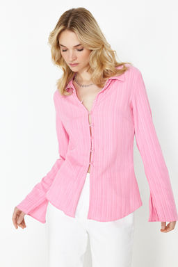 TRENDYOLMILLA Haki Dokulu Fitted Bele Oturan Dokuma Gomlek TWOSS24GO00002
