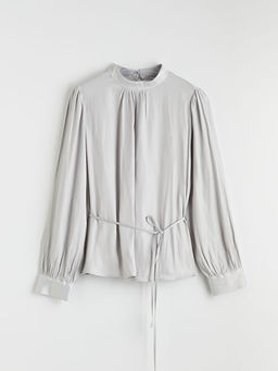 Dik Yaka Belden Ba?lamal? B?zg?l? Bluz